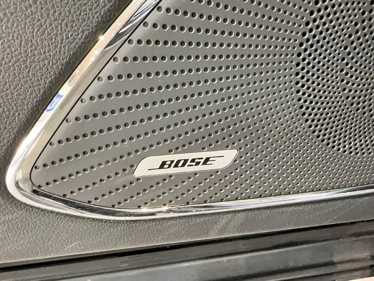 2022 HongQi HS5 2.0T 224HP L4 6AT,autocango,china used car exporter,china ev exporter,chinese used car exporter,chinese used ev exporter