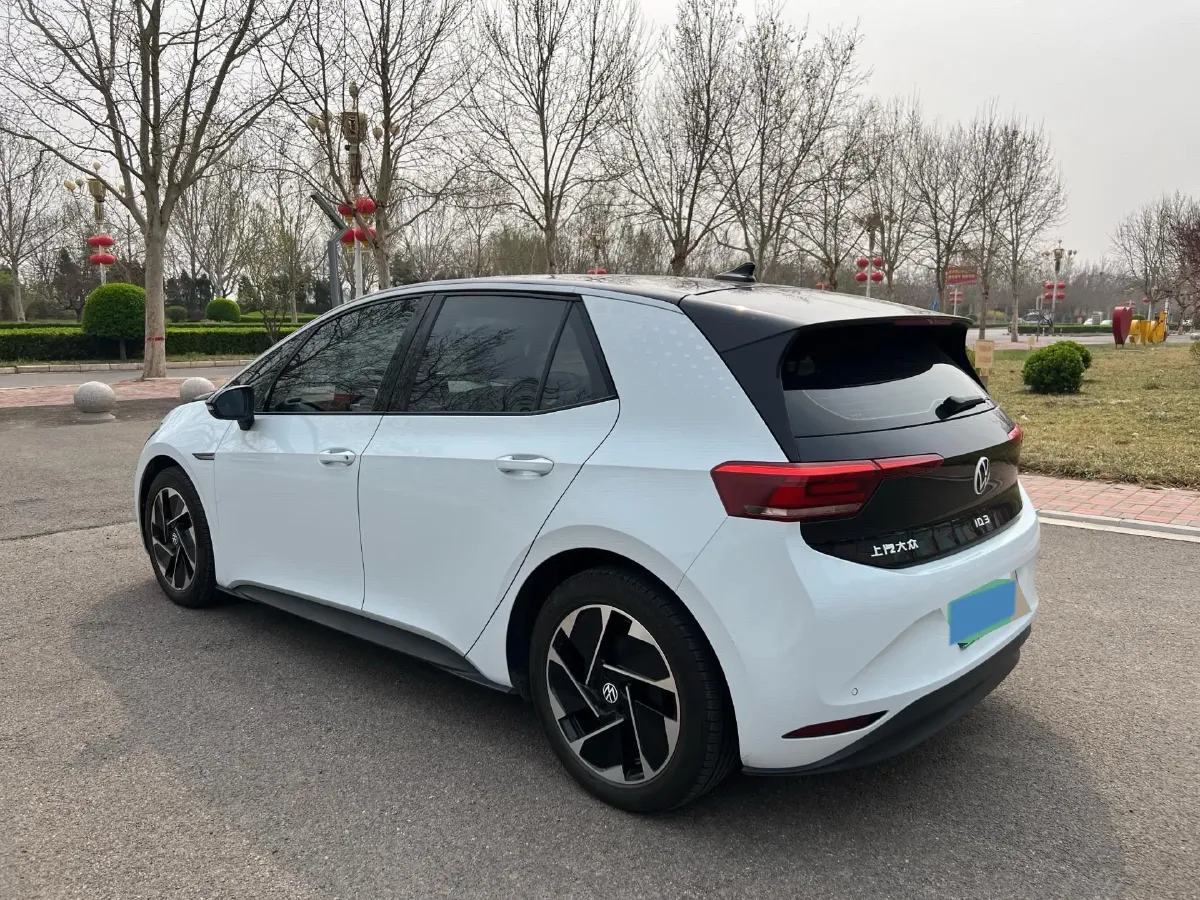 2022 Volkswagen ID.3 BEV 57.3KWH,autocango,china used car exporter,china ev exporter,chinese used car exporter,chinese used ev exporter
