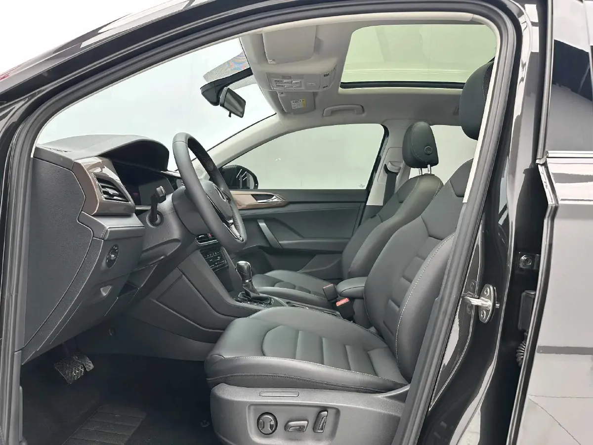 2022 Volkswagen Tharu 1.4T 150HP L4 7DCT,autocango,china used car exporter,china ev exporter,chinese used car exporter,chinese used ev exporter