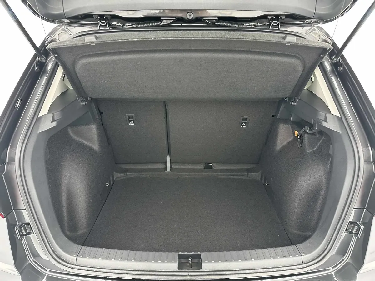 2022 Volkswagen Tharu 1.4T 150HP L4 7DCT,autocango,china used car exporter,china ev exporter,chinese used car exporter,chinese used ev exporter