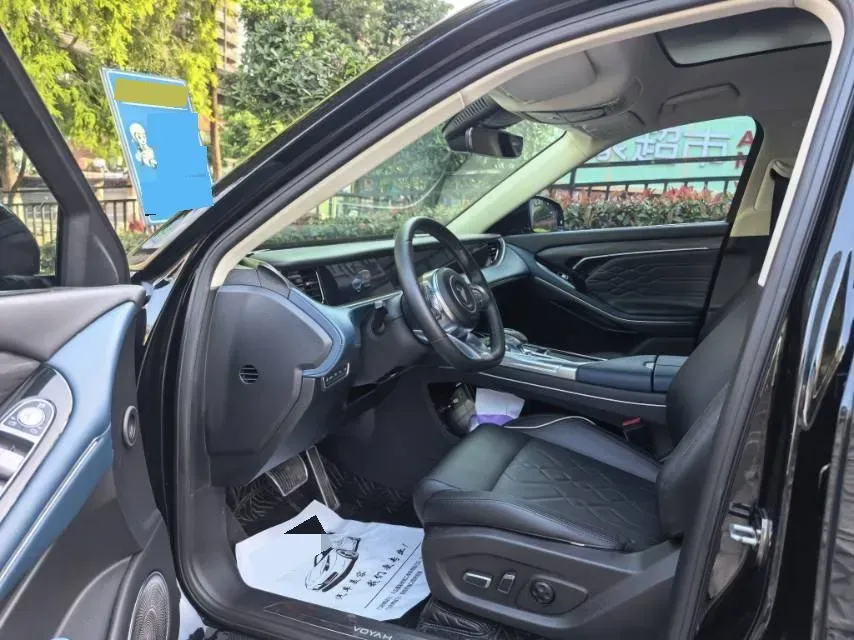 2021 Voyah FREE Range Extended 109HP REEV 33KWH,autocango,china used car exporter,china ev exporter,chinese used car exporter,chinese used ev exporter