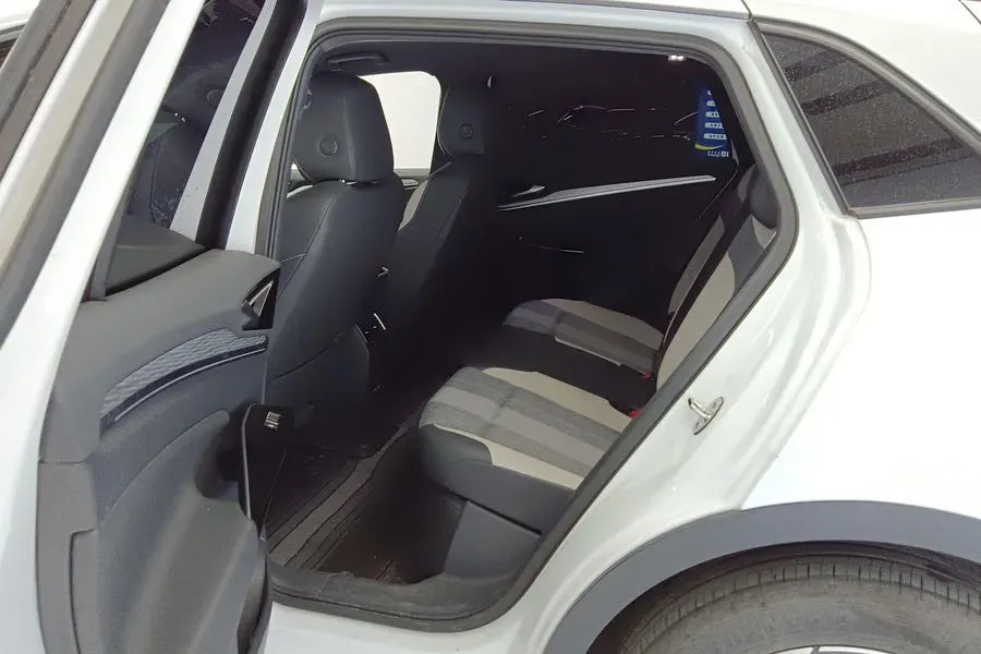 2024 Volkswagen ID.4 Crozz BEV 55.7KWH,autocango,china used car exporter,china ev exporter,chinese used car exporter,chinese used ev exporter