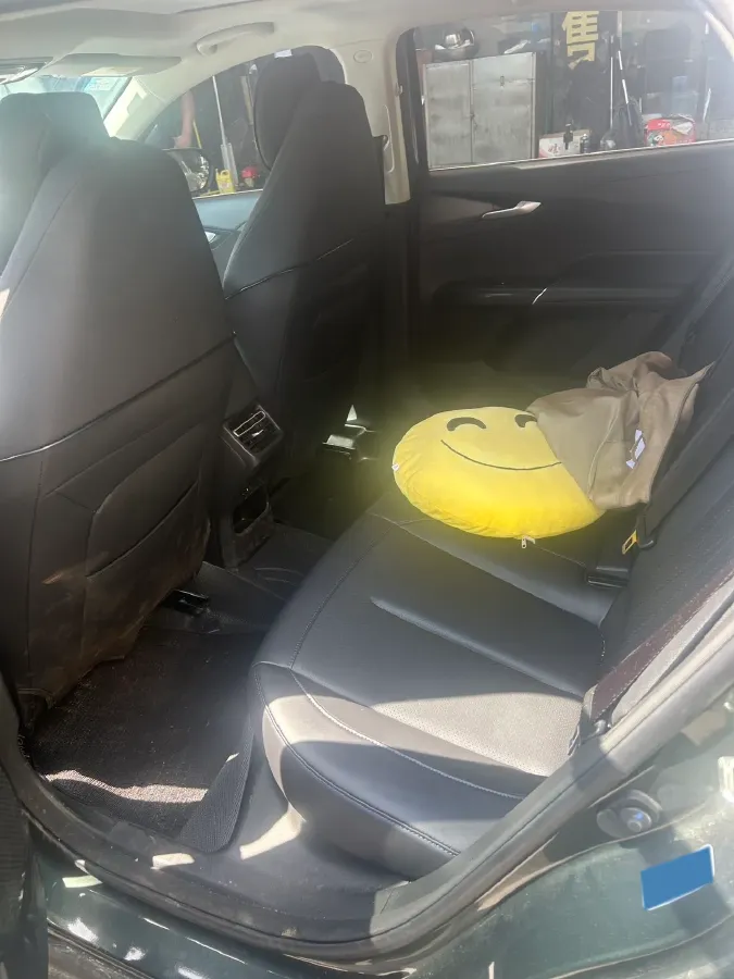 2023 ChangAn Oshan Z6 1.5T 188HP L4 7DCT,autocango,china used car exporter,china ev exporter,chinese used car exporter,chinese used ev exporter