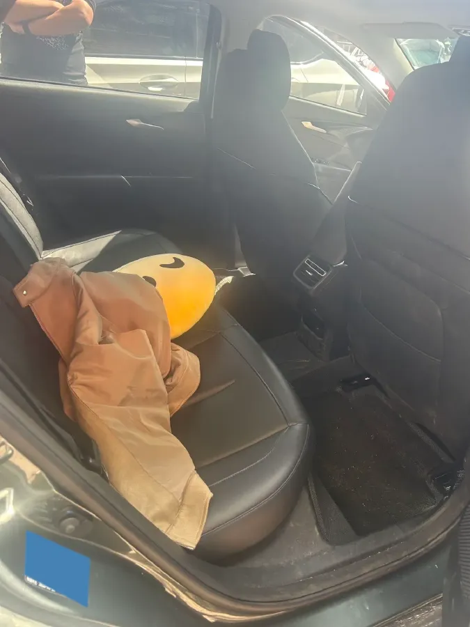 2023 ChangAn Oshan Z6 1.5T 188HP L4 7DCT,autocango,china used car exporter,china ev exporter,chinese used car exporter,chinese used ev exporter