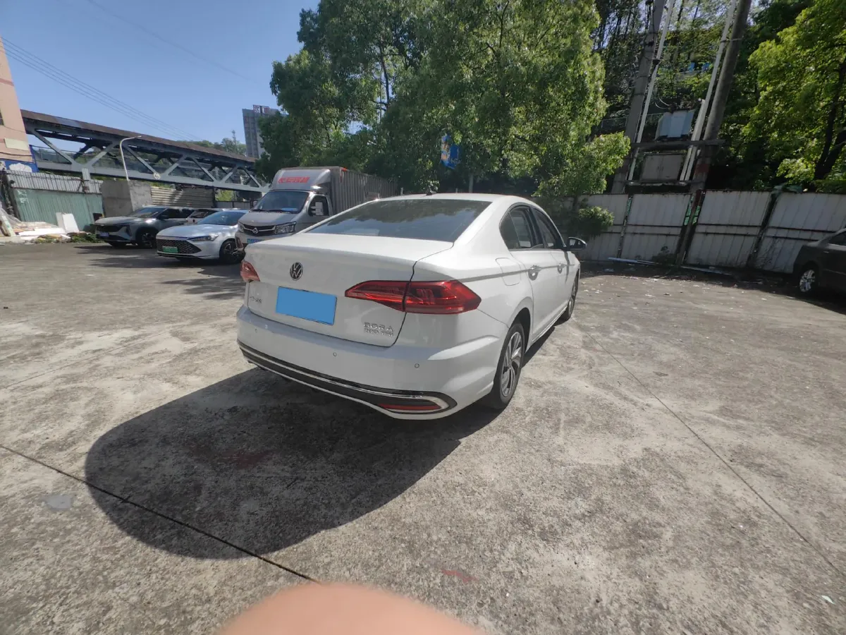 2023 Volkswagen Bora 1.2T 116HP L4 7DCT,autocango,china used car exporter,china ev exporter,chinese used car exporter,chinese used ev exporter