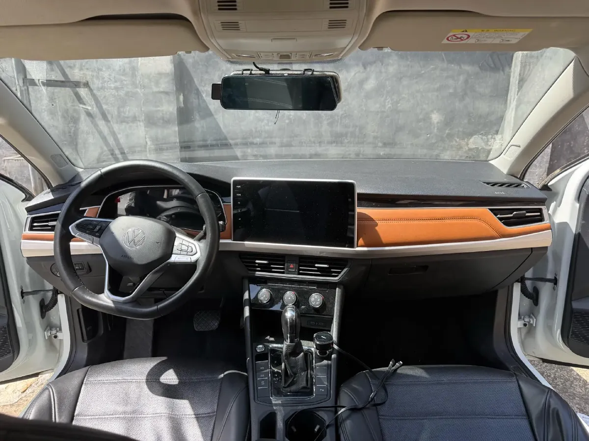 2023 Volkswagen Bora 1.2T 116HP L4 7DCT,autocango,china used car exporter,china ev exporter,chinese used car exporter,chinese used ev exporter