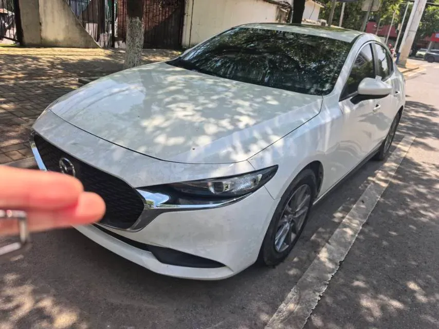 2020 Mazda 3 Axela 1.5L 117HP L4 6AT,autocango,china used car exporter,china ev exporter,chinese used car exporter,chinese used ev exporter