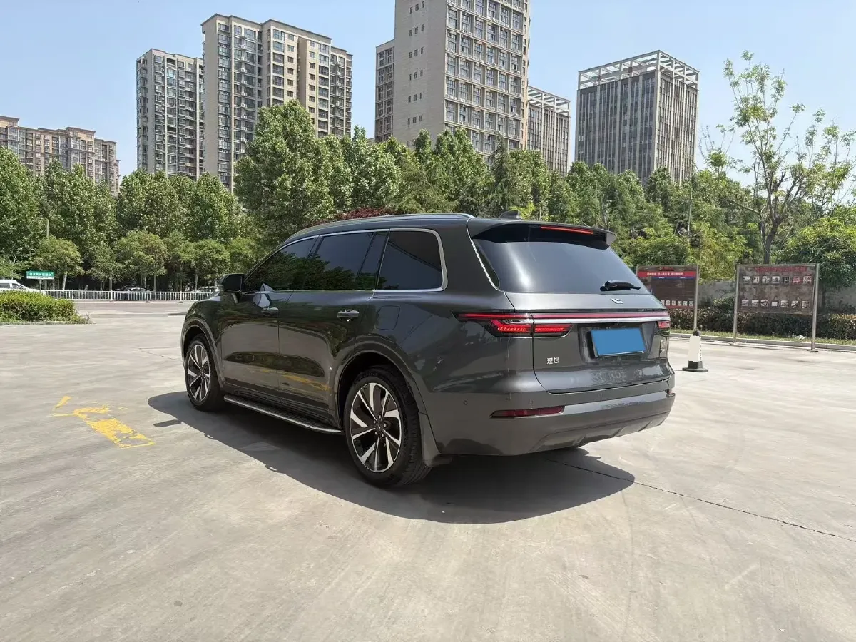 2021 Li ONE Range Extended 131HP REEV 40.5KWH,autocango,china used car exporter,china ev exporter,chinese used car exporter,chinese used ev exporter