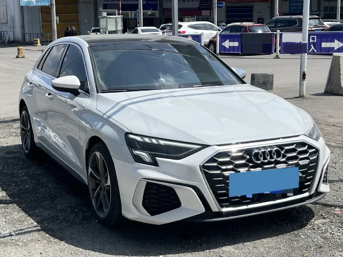 2023 Audi A3 1.4T 150HP L4 7DCT,autocango,china used car exporter,china ev exporter,chinese used car exporter,chinese used ev exporter