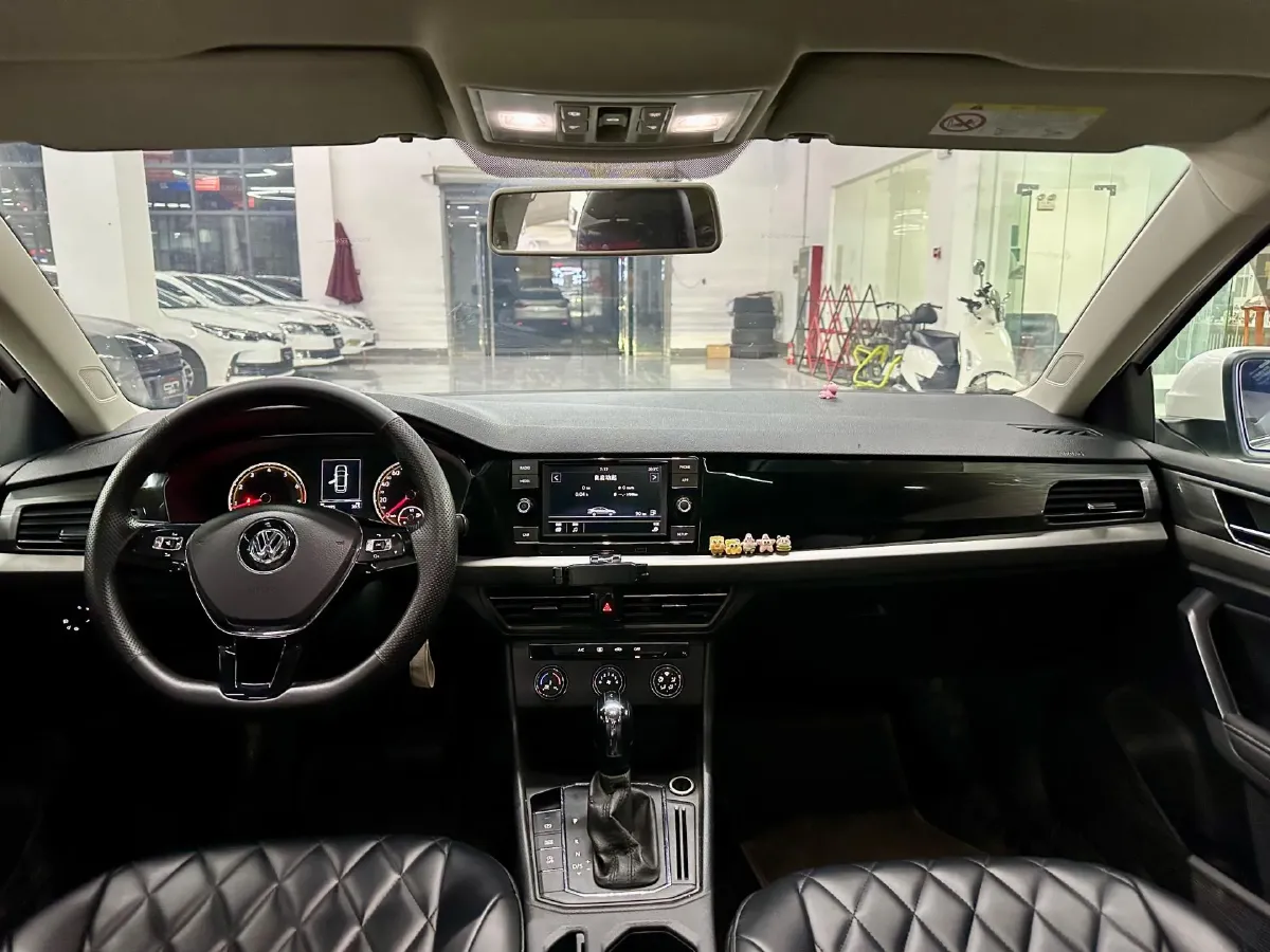 2021 Volkswagen Bora 1.5L 113HP L4 6AT,autocango,china used car exporter,china ev exporter,chinese used car exporter,chinese used ev exporter