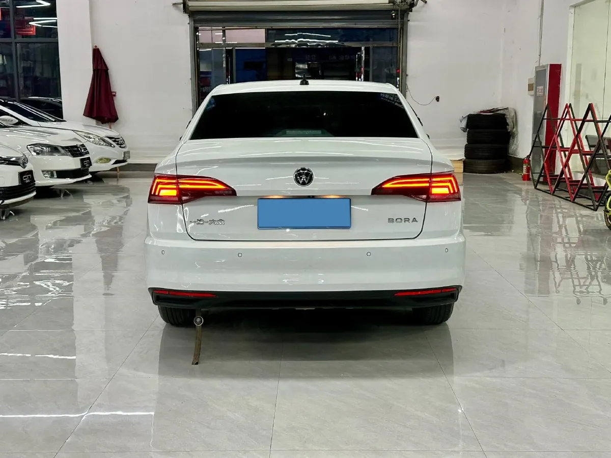 2021 Volkswagen Bora 1.5L 113HP L4 6AT,autocango,china used car exporter,china ev exporter,chinese used car exporter,chinese used ev exporter