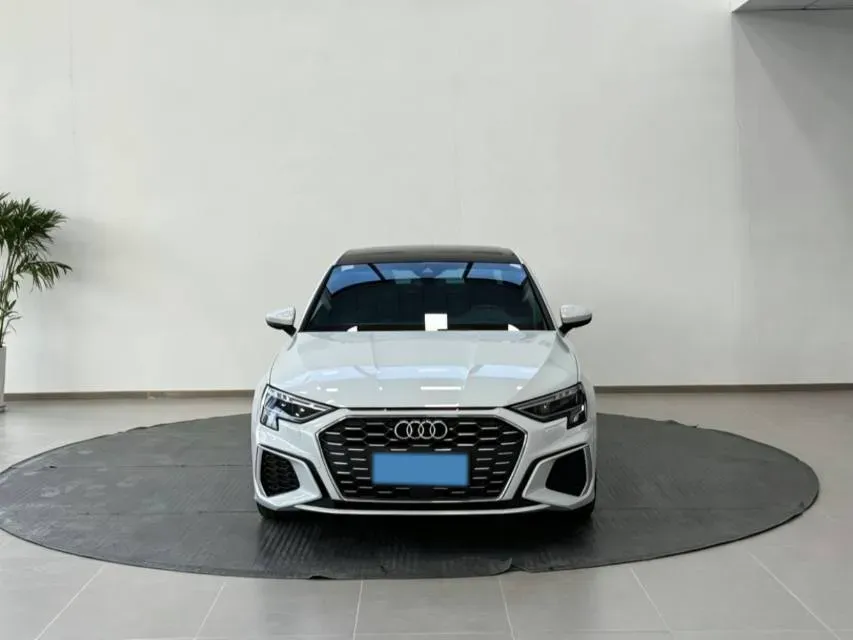 2022 Audi A3 1.4T 150HP L4 7DCT,autocango,china used car exporter,china ev exporter,chinese used car exporter,chinese used ev exporter