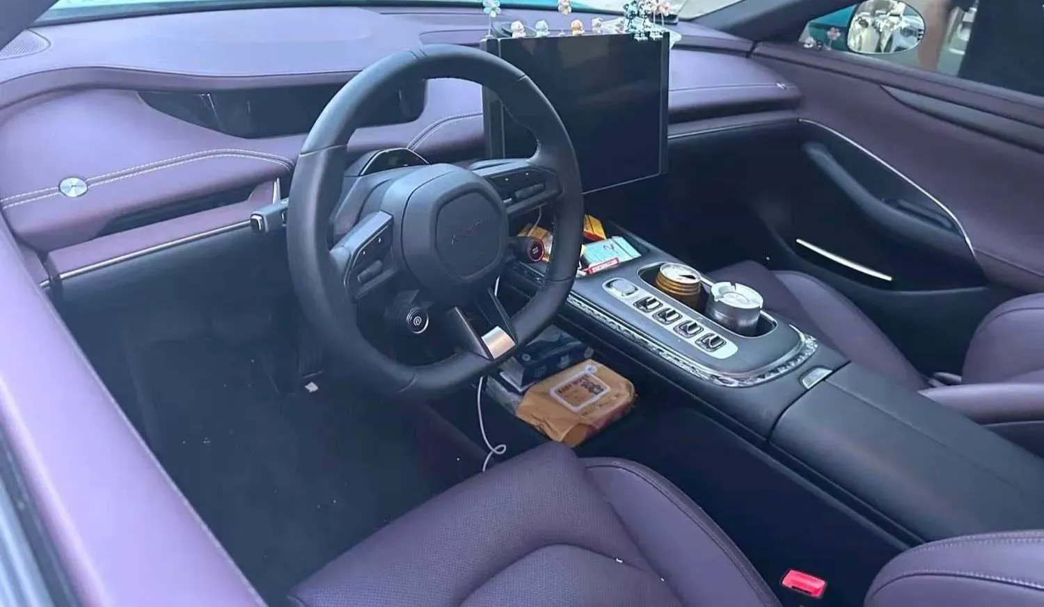 2024 MI SU7 BEV 94.3KWH,autocango,china used car exporter,china ev exporter,chinese used car exporter,chinese used ev exporter