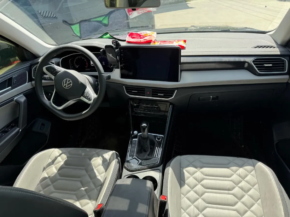 2024 Volkswagen Tayron 1.5T 160HP L4 7DCT,autocango,china used car exporter,china ev exporter,chinese used car exporter,chinese used ev exporter