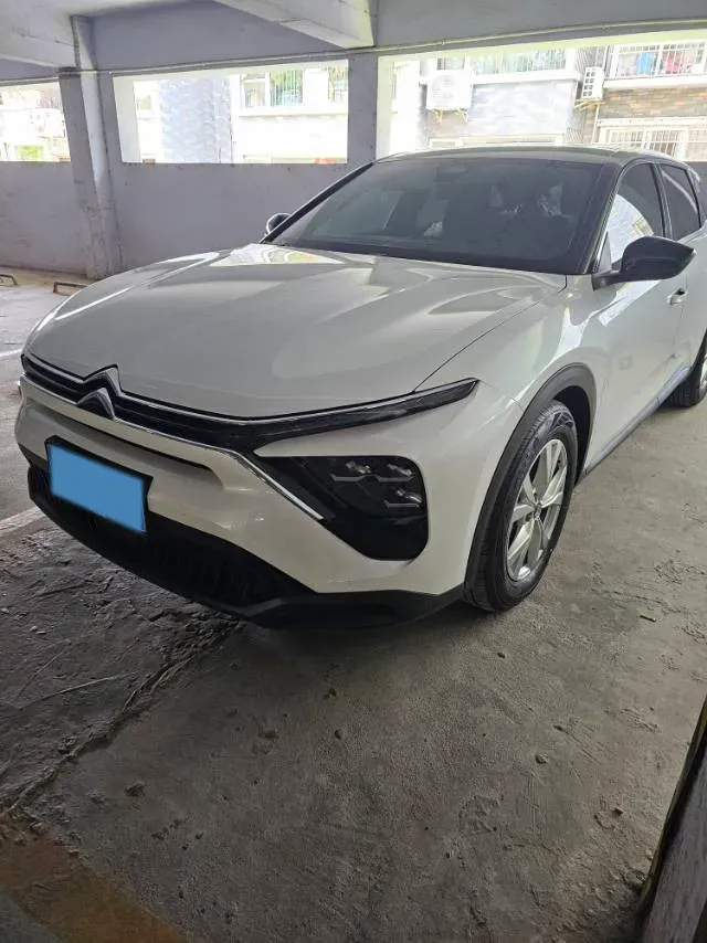 2025 Geely Preface 1.5T 181HP L4 7DCT,autocango,china used car exporter,china ev exporter,chinese used car exporter,chinese used ev exporter