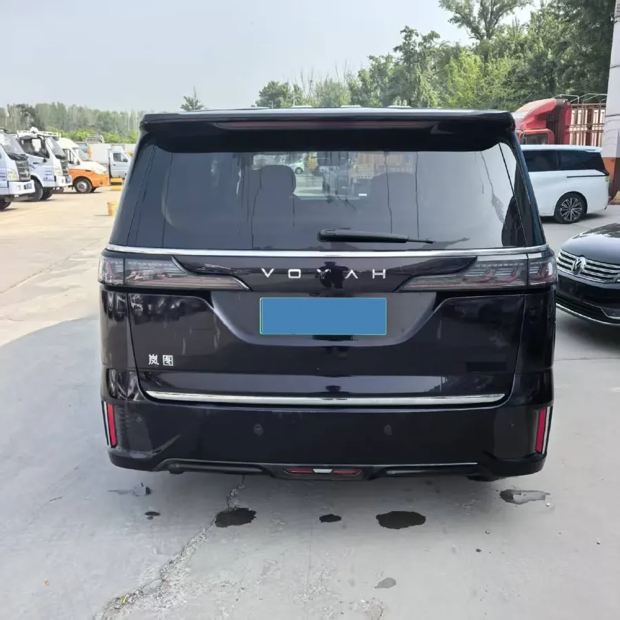 2022 Voyah Dream BEV 82KWH,autocango,china used car exporter,china ev exporter,chinese used car exporter,chinese used ev exporter