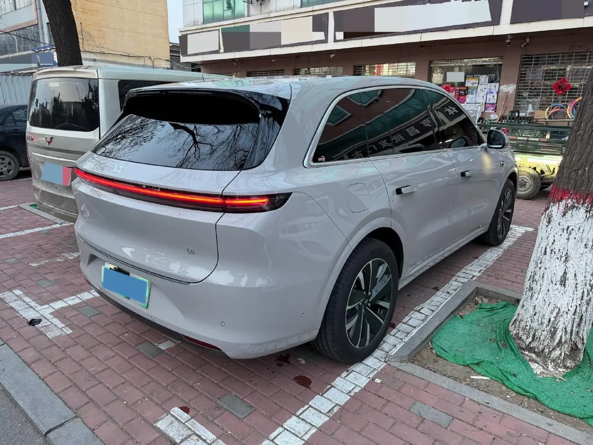 2024 Li L6 Range Extended 154HP L4 REEV 36.8KWH,autocango,china used car exporter,china ev exporter,chinese used car exporter,chinese used ev exporter