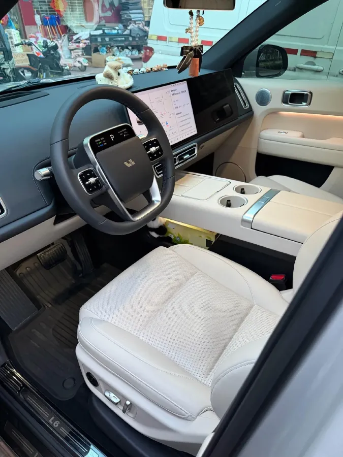 2024 Li L6 Range Extended 154HP L4 REEV 36.8KWH,autocango,china used car exporter,china ev exporter,chinese used car exporter,chinese used ev exporter