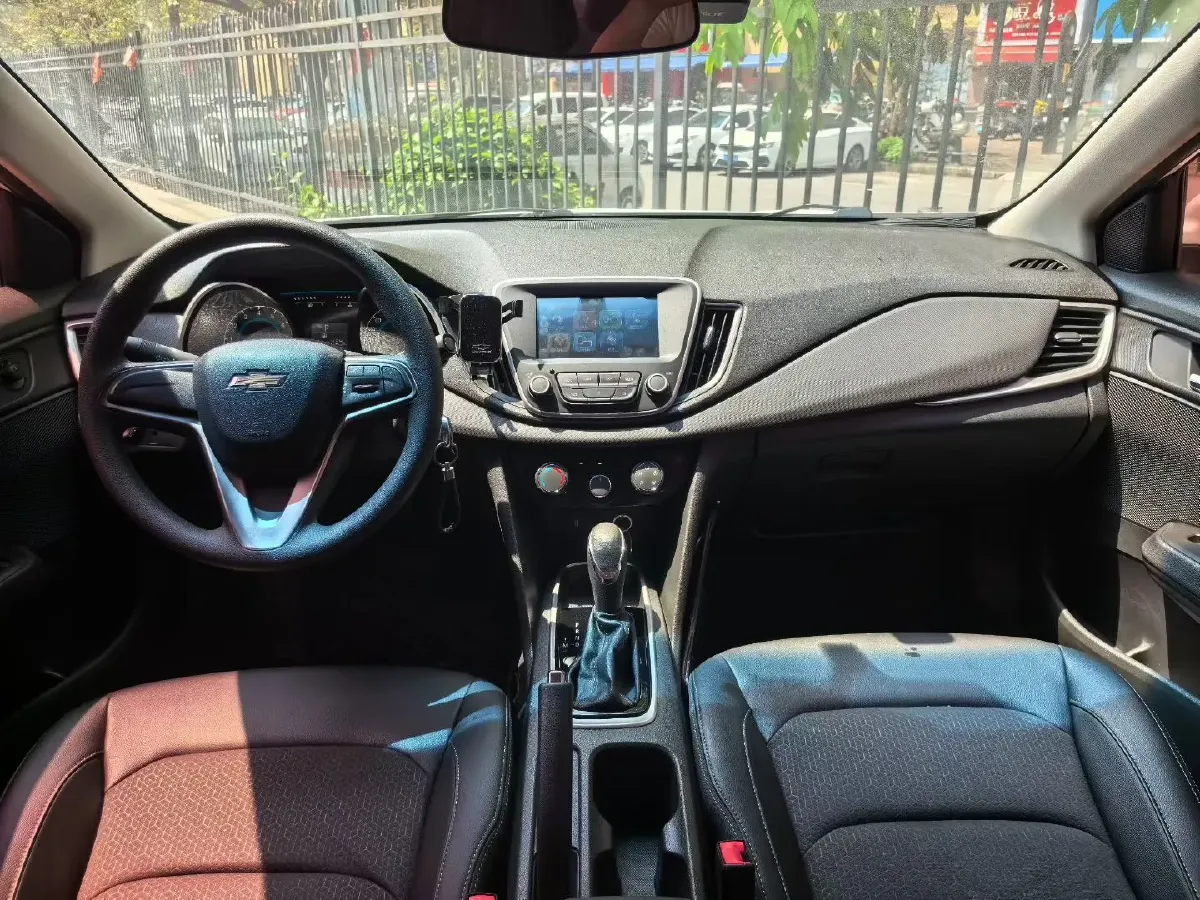 2019 Chevrolet Cavalier 1.5L 113HP L4 6AT,autocango,china used car exporter,china ev exporter,chinese used car exporter,chinese used ev exporter
