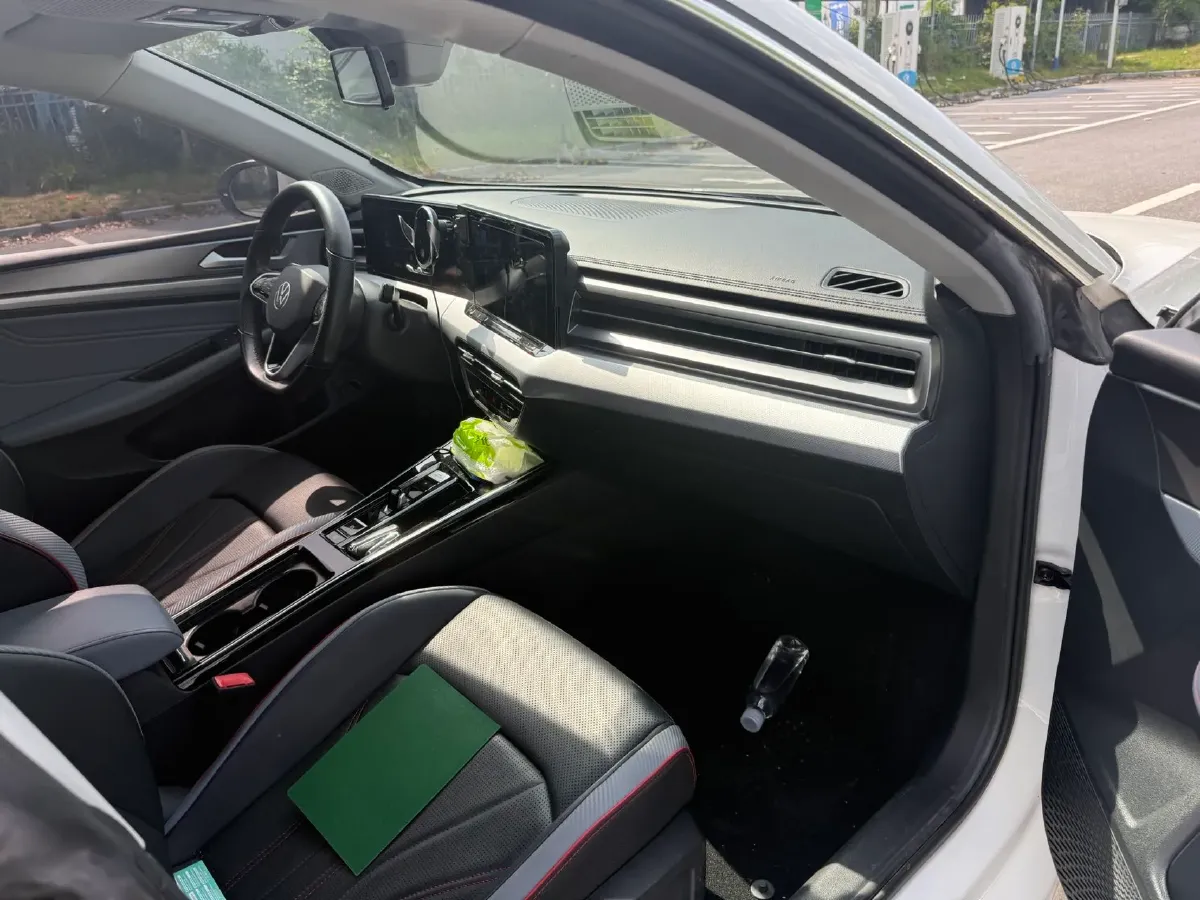 2023 Volkswagen Lamando 1.4T 150HP L4 7DCT,autocango,china used car exporter,china ev exporter,chinese used car exporter,chinese used ev exporter