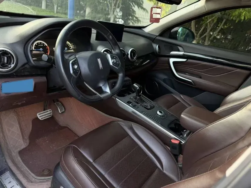 2017 WEY VV7 2.0T 234HP L4 7DCT,autocango,china used car exporter,china ev exporter,chinese used car exporter,chinese used ev exporter