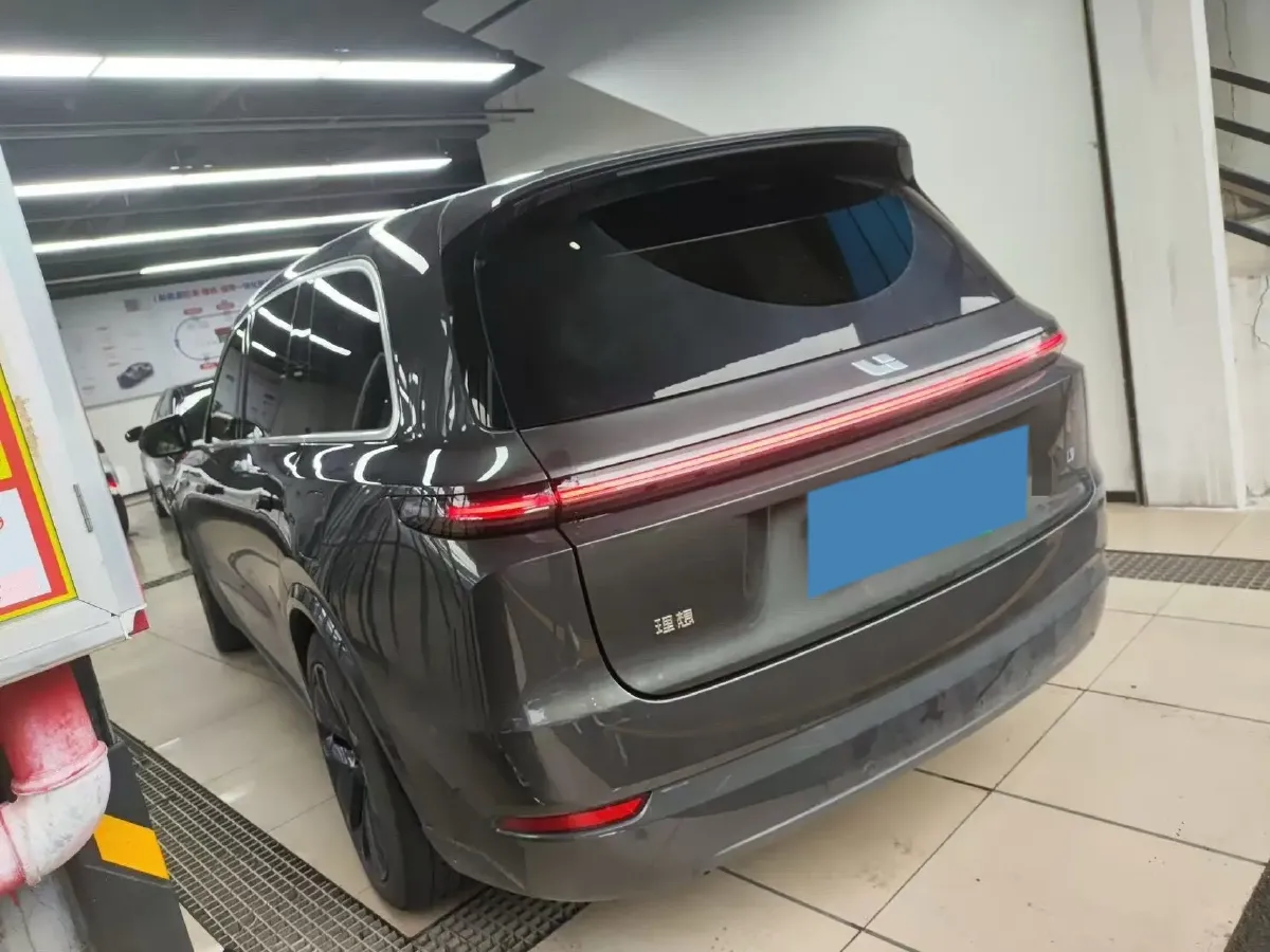 2022 Li L9 Range Extended 154HP REEV 42.6KWH,autocango,china used car exporter,china ev exporter,chinese used car exporter,chinese used ev exporter