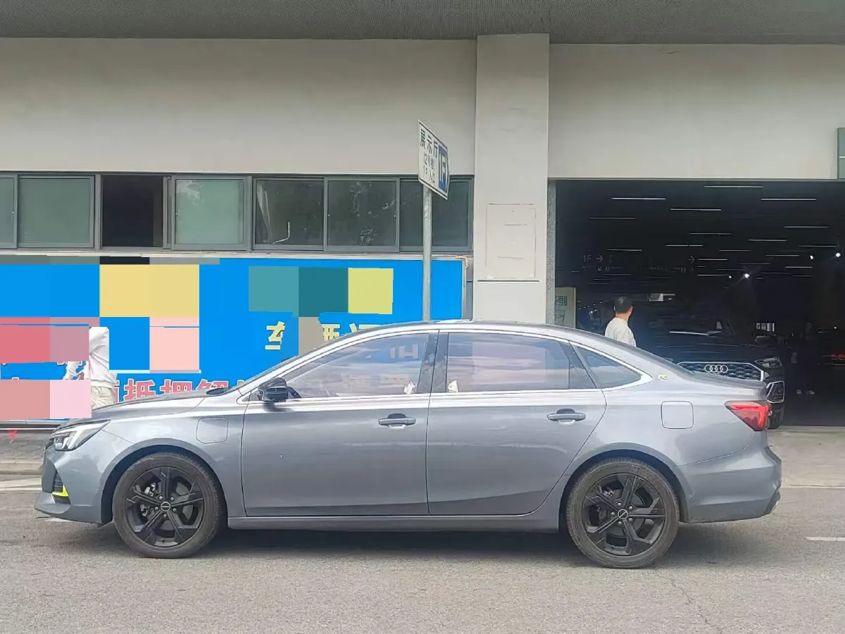 2020 Roewe i6 MAX 1.5T 169HP L4 AMT PHEV,autocango,china used car exporter,china ev exporter,chinese used car exporter,chinese used ev exporter