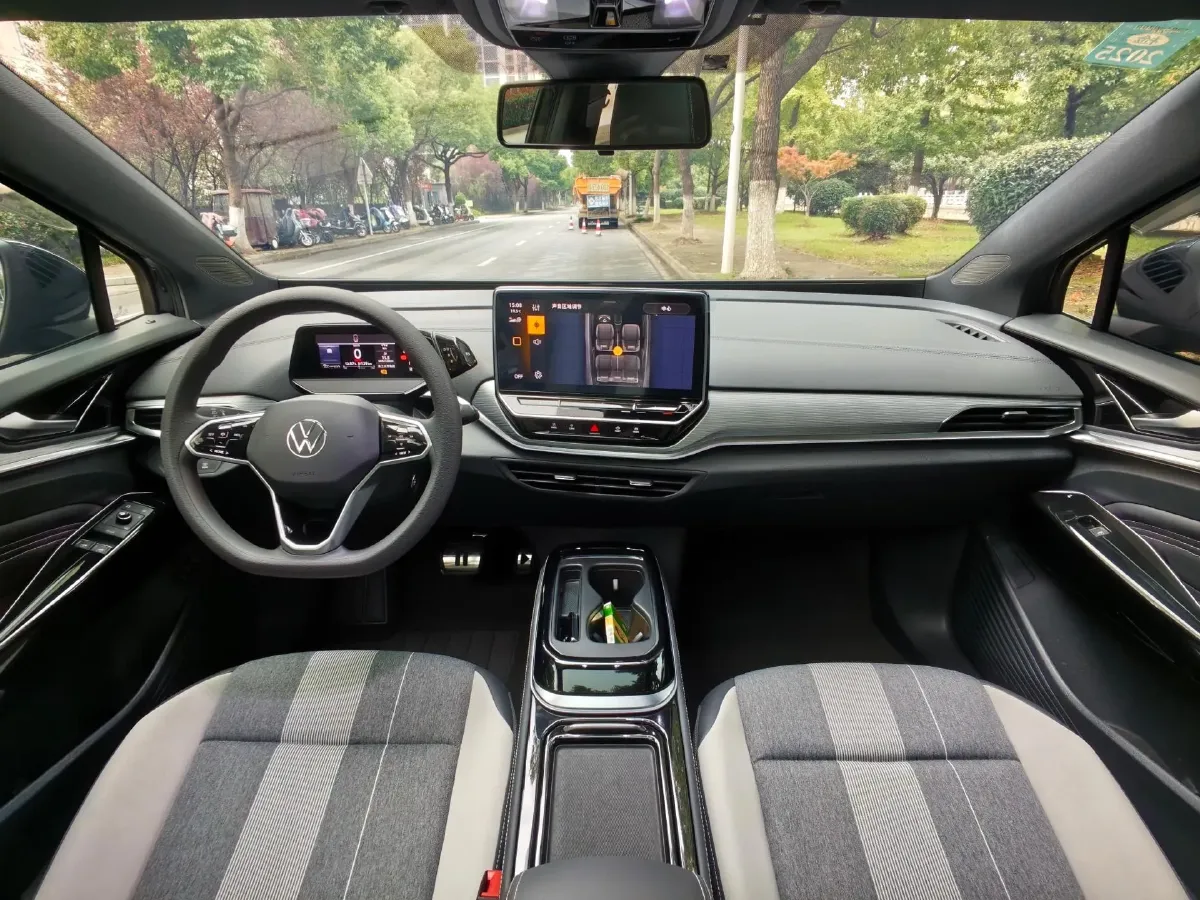 2022 Volkswagen ID.4 Crozz BEV 55.7KWH,autocango,china used car exporter,china ev exporter,chinese used car exporter,chinese used ev exporter