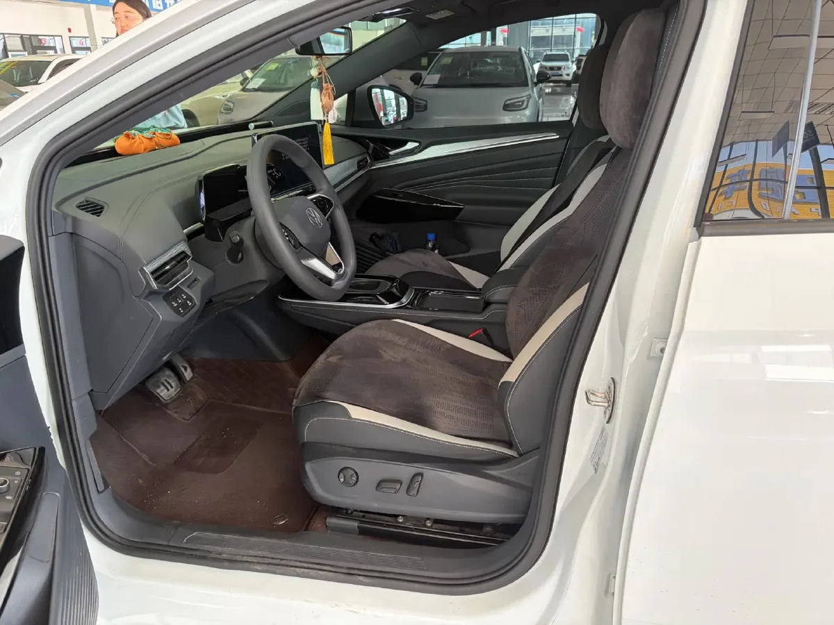 2024 Volkswagen ID.4 Crozz BEV 55.7KWH,autocango,china used car exporter,china ev exporter,chinese used car exporter,chinese used ev exporter