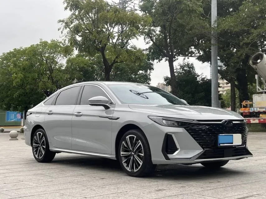 2025 Chery Arrizo 8 1.6T 197HP L4 7DCT,autocango,china used car exporter,china ev exporter,chinese used car exporter,chinese used ev exporter