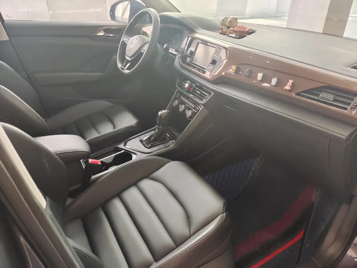 2021 Volkswagen Tharu 1.4T 150HP L4 7DCT,autocango,china used car exporter,china ev exporter,chinese used car exporter,chinese used ev exporter