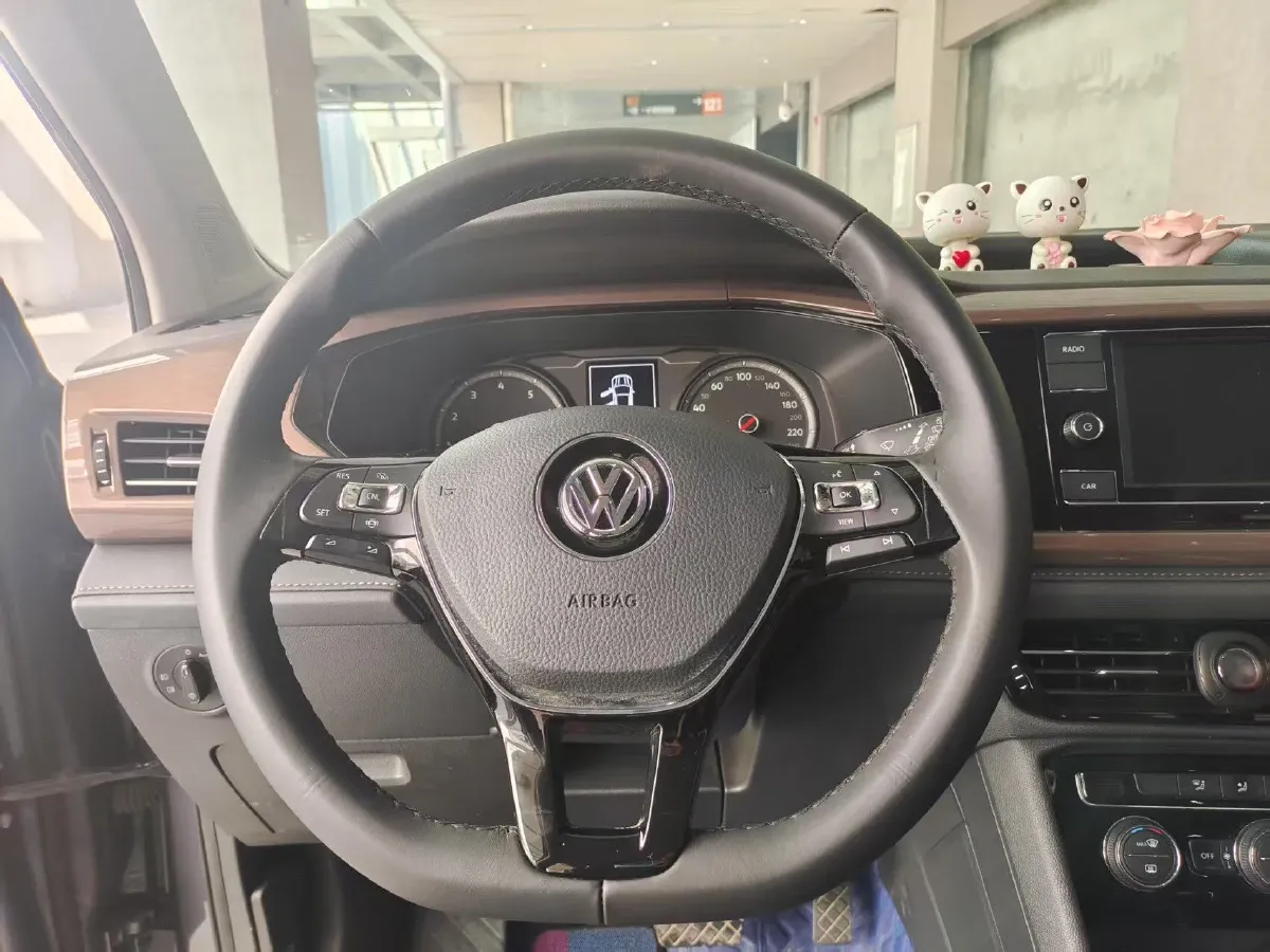2021 Volkswagen Tharu 1.4T 150HP L4 7DCT,autocango,china used car exporter,china ev exporter,chinese used car exporter,chinese used ev exporter