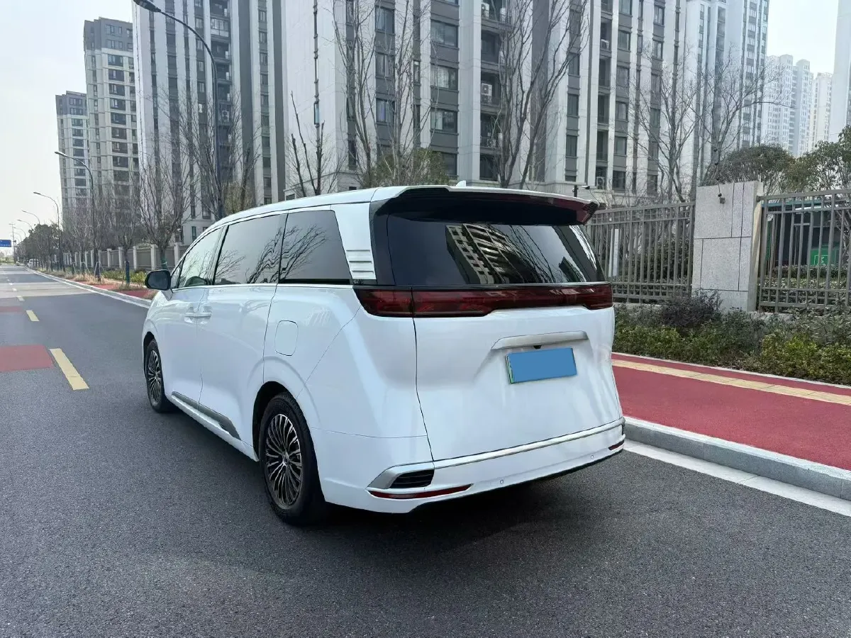 2022 BMW X2 2.0T 192HP L4 8AT,autocango,china used car exporter,china ev exporter,chinese used car exporter,chinese used ev exporter