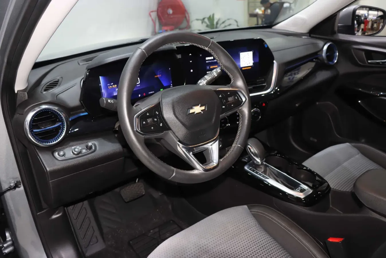 2022 Chevrolet Seeker 1.5T 184HP L4 CVT,autocango,china used car exporter,china ev exporter,chinese used car exporter,chinese used ev exporter