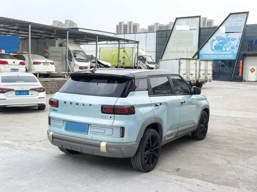 2023 Geely ICON 1.5T 181HP L4 7DCT,autocango,china used car exporter,china ev exporter,chinese used car exporter,chinese used ev exporter