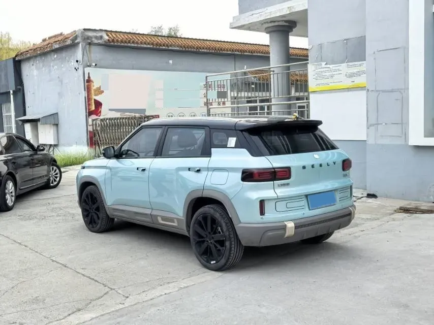 2023 Geely ICON 1.5T 181HP L4 7DCT,autocango,china used car exporter,china ev exporter,chinese used car exporter,chinese used ev exporter