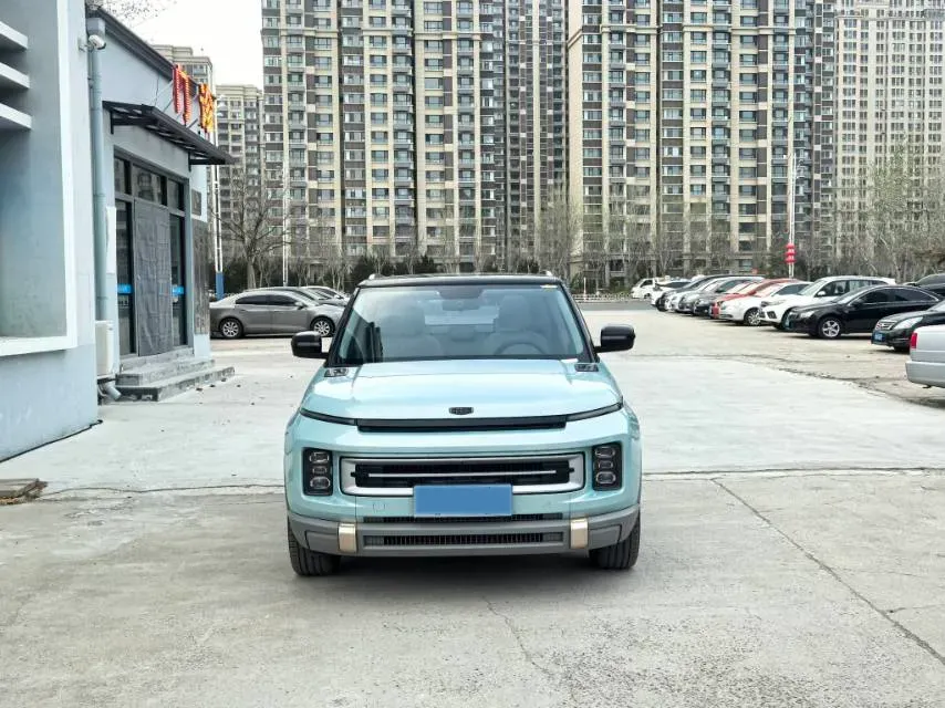 2023 Geely ICON 1.5T 181HP L4 7DCT,autocango,china used car exporter,china ev exporter,chinese used car exporter,chinese used ev exporter