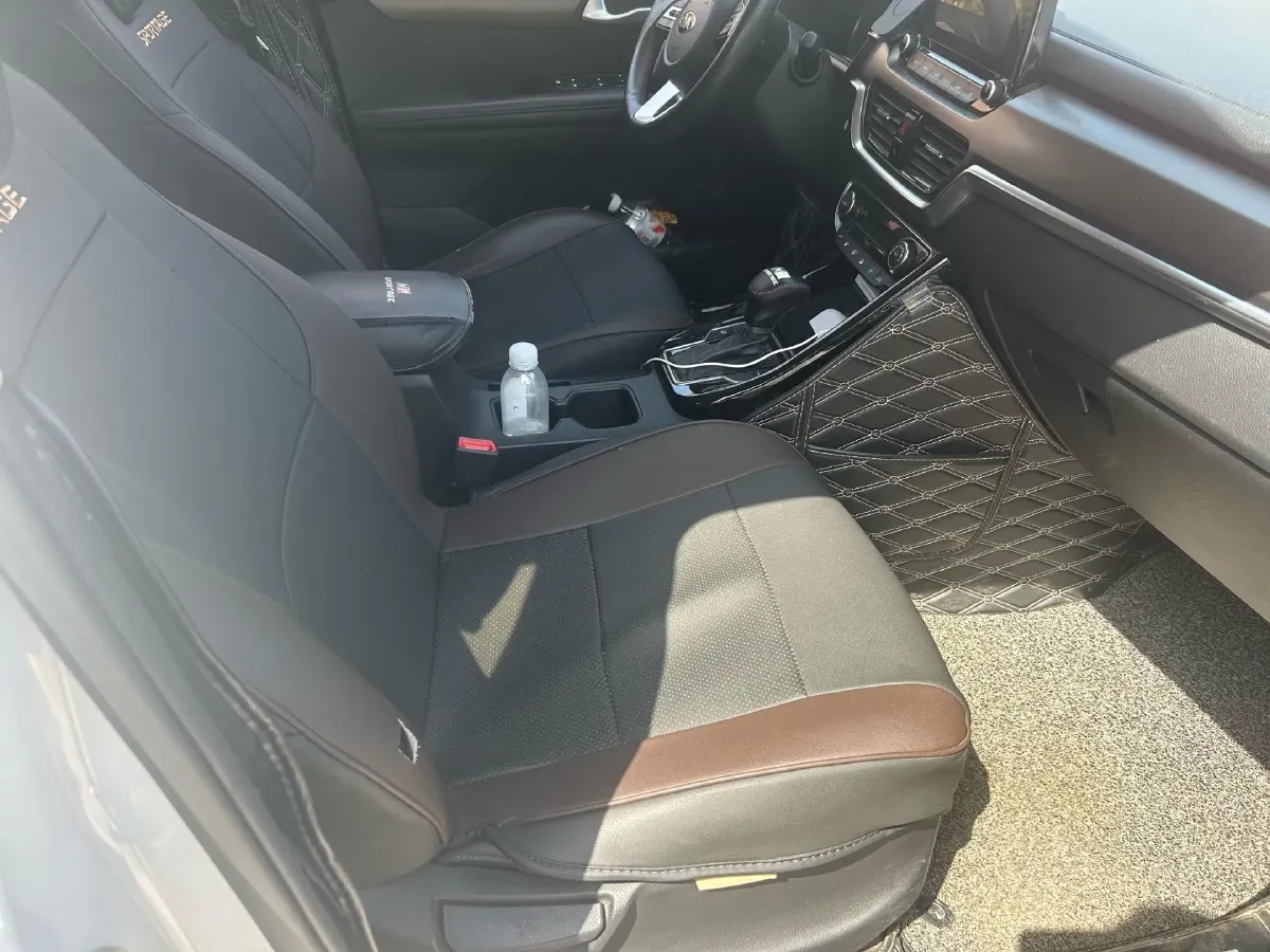 2018 Kia Sportage R 2.0L 160HP L4 6AT,autocango,china used car exporter,china ev exporter,chinese used car exporter,chinese used ev exporter