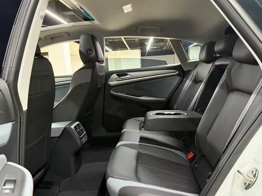 2024 Volkswagen Lamando 1.4T 150HP L4 7DCT,autocango,china used car exporter,china ev exporter,chinese used car exporter,chinese used ev exporter