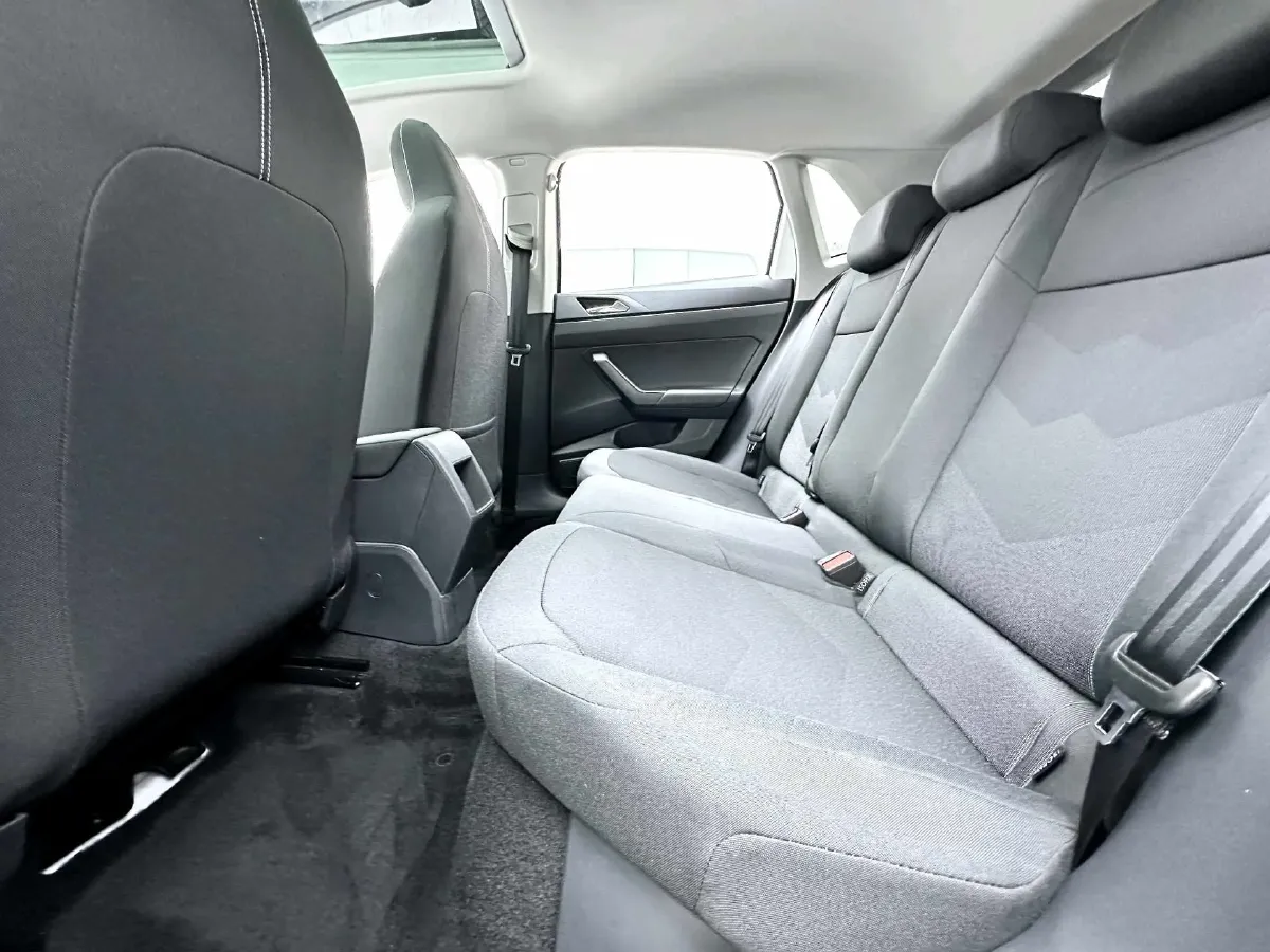 2021 Bestune T55 1.5T 169HP L4 7DCT,autocango,china used car exporter,china ev exporter,chinese used car exporter,chinese used ev exporter