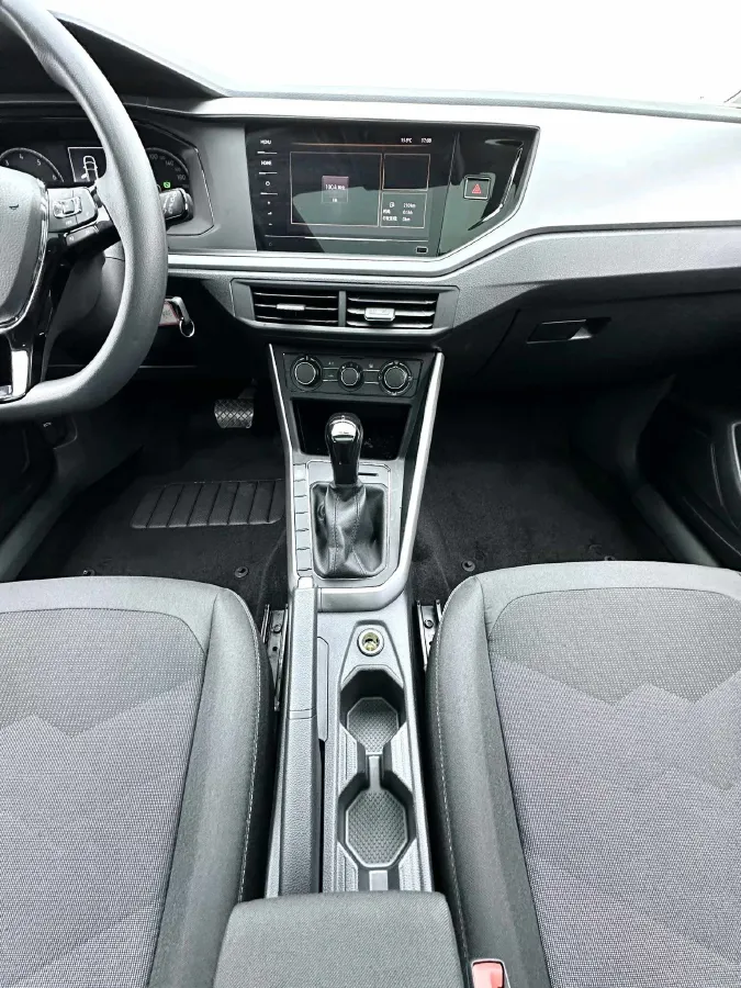 2021 Bestune T55 1.5T 169HP L4 7DCT,autocango,china used car exporter,china ev exporter,chinese used car exporter,chinese used ev exporter