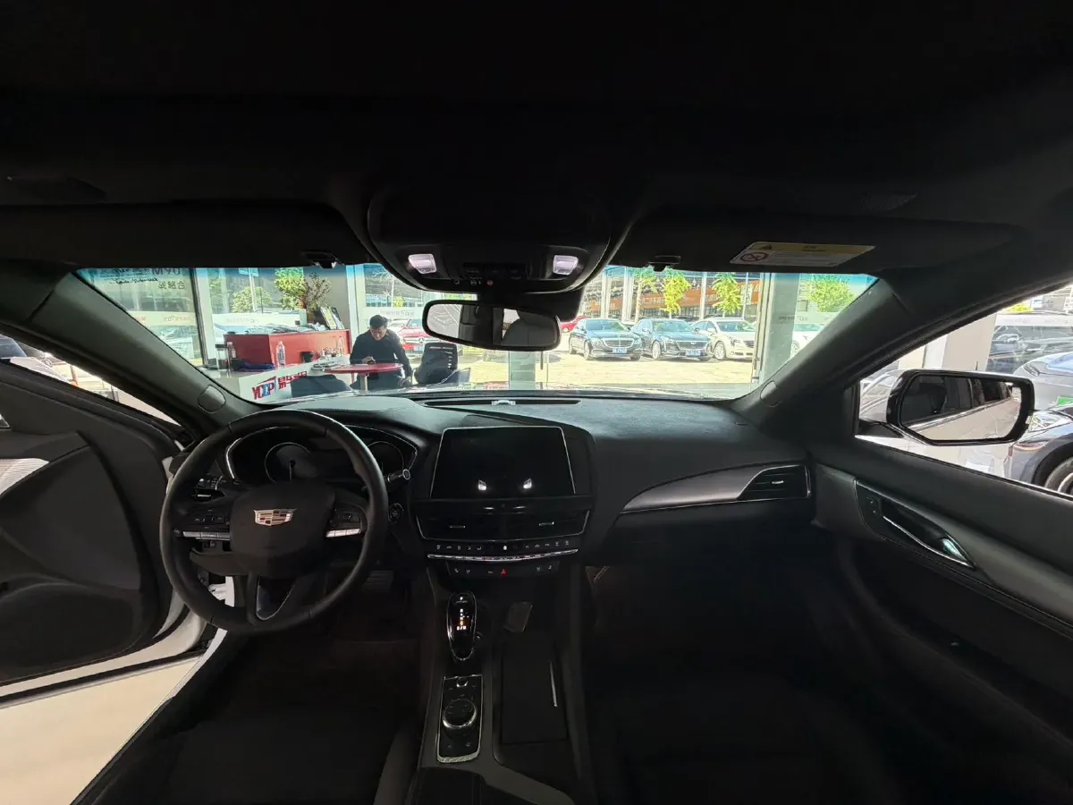 2022 Cadillac CT5 2.0T 237HP L4 10AT,autocango,china used car exporter,china ev exporter,chinese used car exporter,chinese used ev exporter