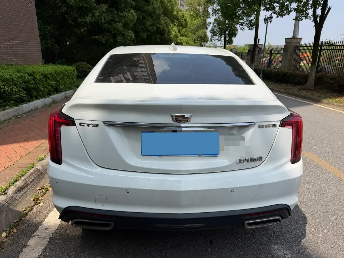 2022 Cadillac CT5 2.0T 237HP L4 10AT,autocango,china used car exporter,china ev exporter,chinese used car exporter,chinese used ev exporter