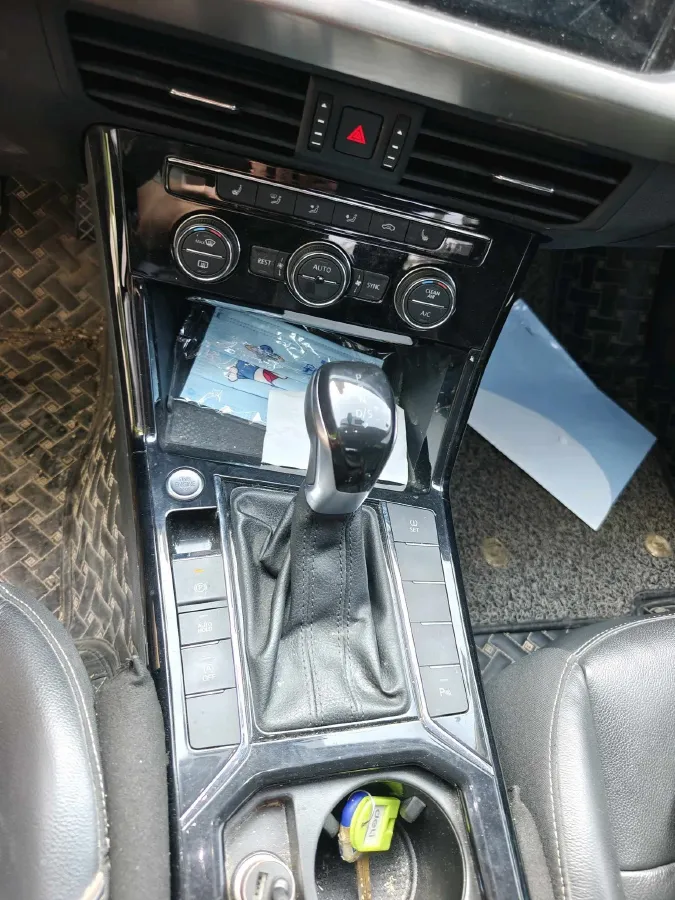 2019 Skoda Kodiak 2.0T 186HP L4 7DCT,autocango,china used car exporter,china ev exporter,chinese used car exporter,chinese used ev exporter