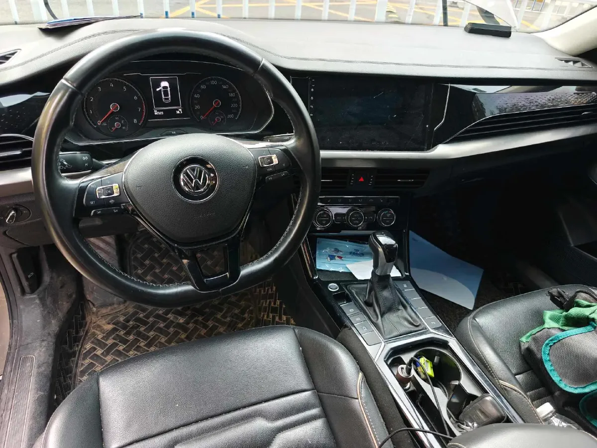 2019 Skoda Kodiak 2.0T 186HP L4 7DCT,autocango,china used car exporter,china ev exporter,chinese used car exporter,chinese used ev exporter