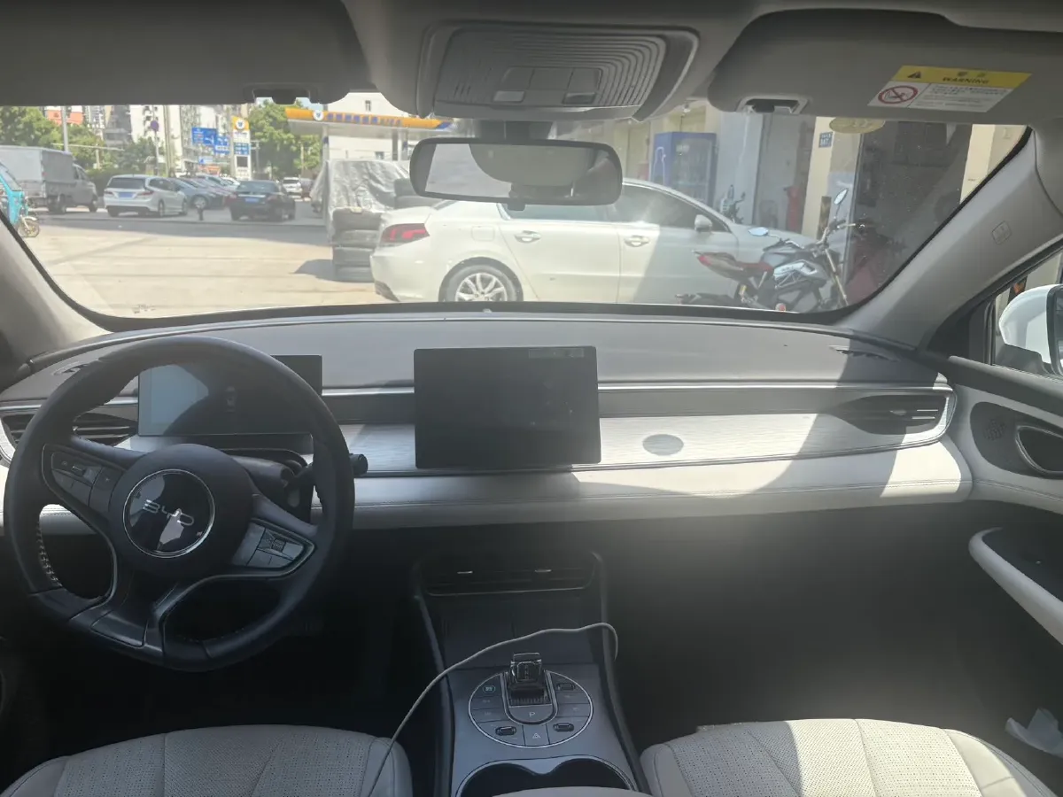 2025 BYD Seal05 DM-i 1.5L 101HP L4 E-CVT PHEV 7.68KWH,autocango,china used car exporter,china ev exporter,chinese used car exporter,chinese used ev exporter