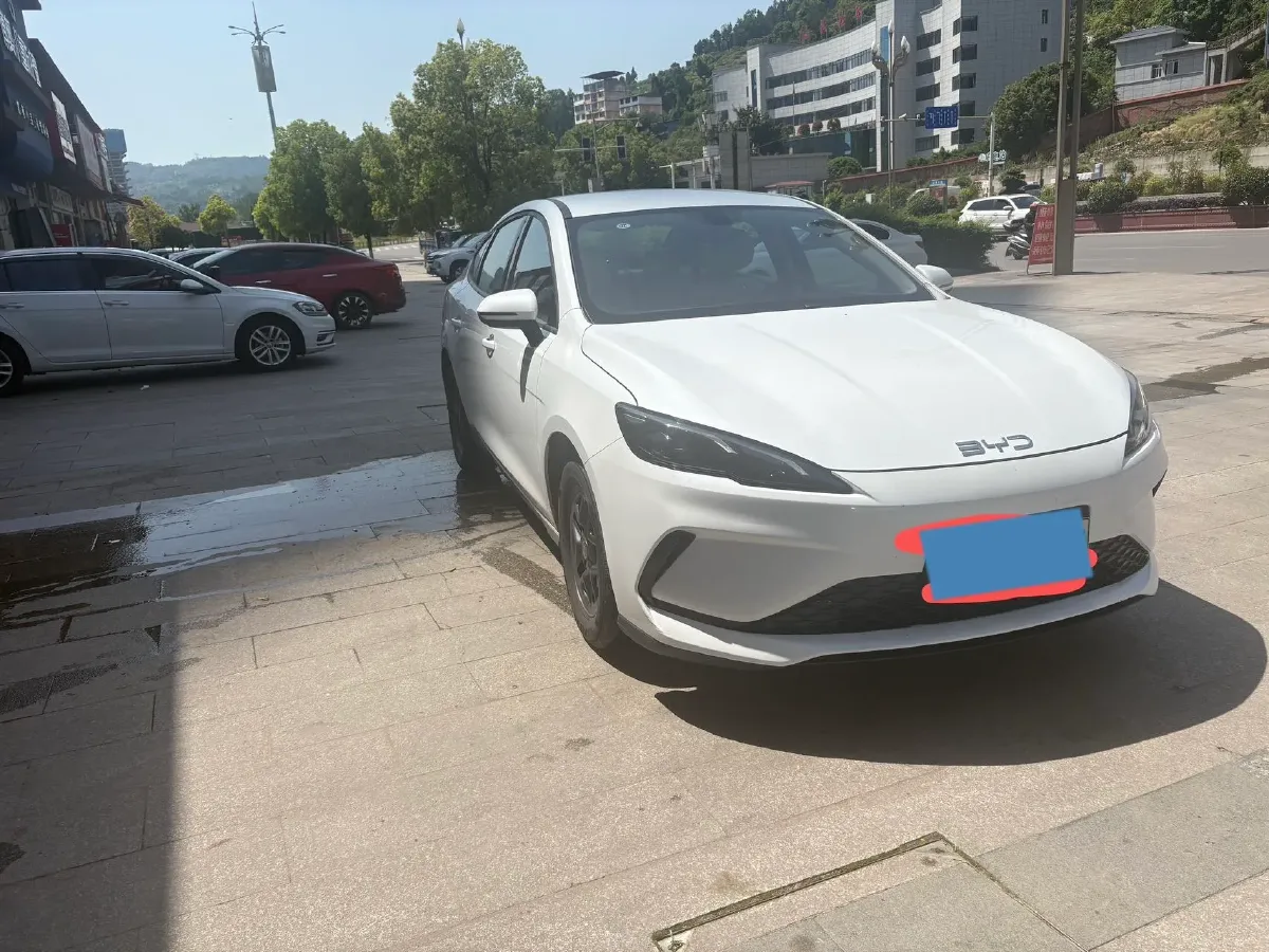 2025 BYD Seal05 DM-i 1.5L 101HP L4 E-CVT PHEV 7.68KWH,autocango,china used car exporter,china ev exporter,chinese used car exporter,chinese used ev exporter