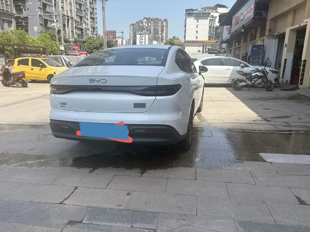 2025 BYD Seal05 DM-i 1.5L 101HP L4 E-CVT PHEV 7.68KWH,autocango,china used car exporter,china ev exporter,chinese used car exporter,chinese used ev exporter