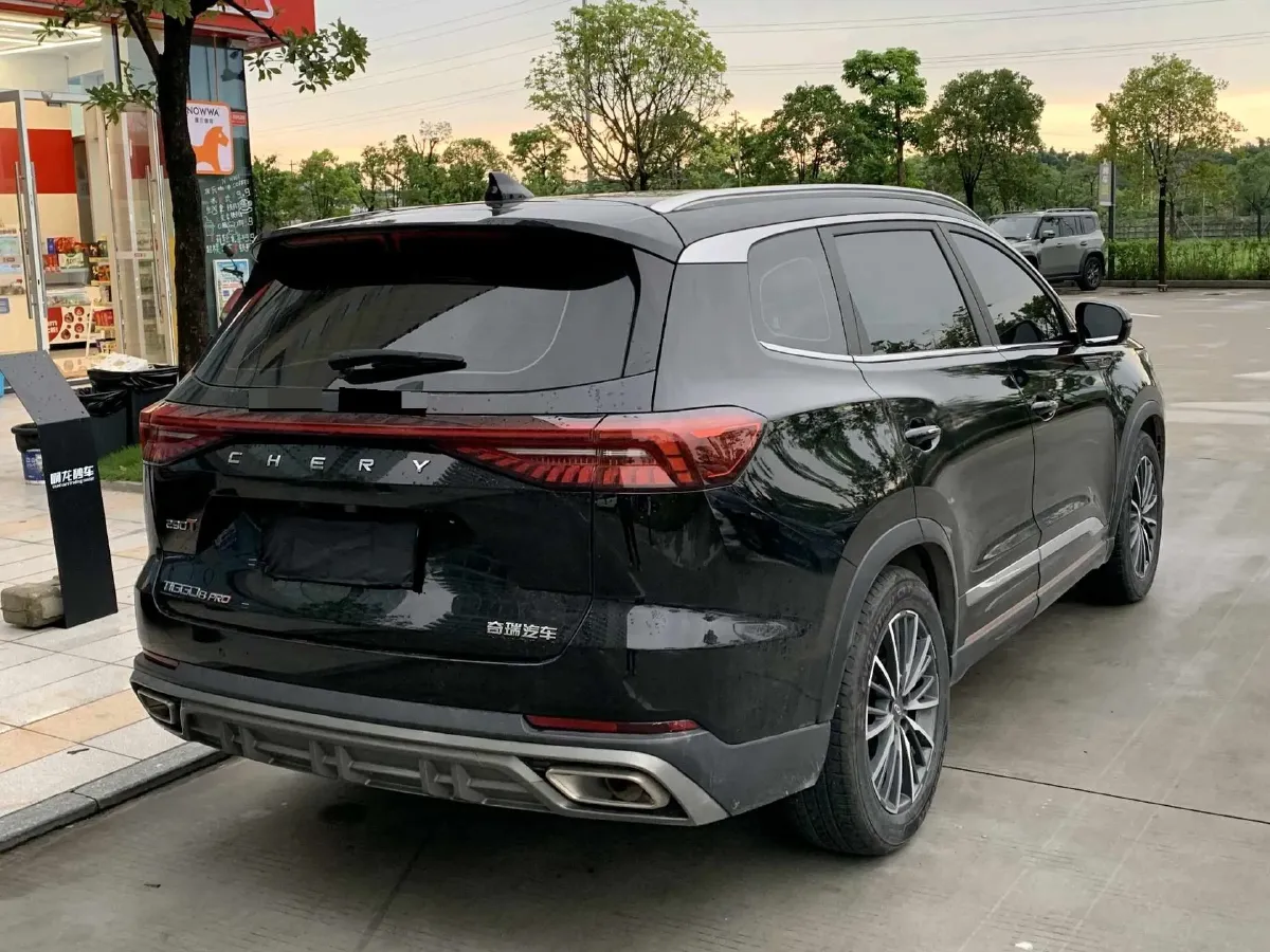 2022 Chery Tiggo 8 PRO 1.6T 197HP L4 7DCT,autocango,china used car exporter,china ev exporter,chinese used car exporter,chinese used ev exporter