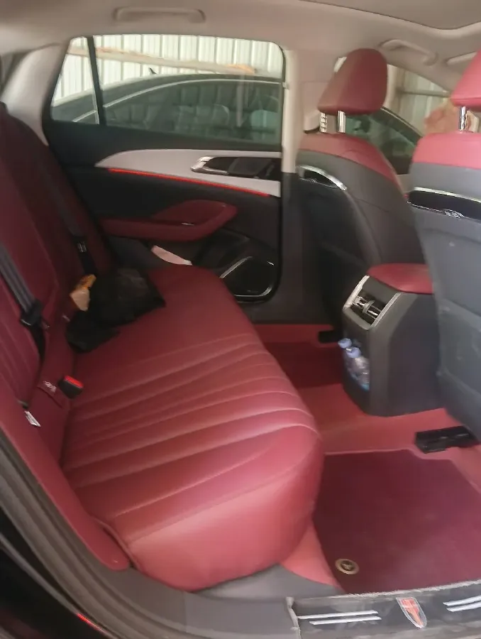 2024 HongQi H5 2.0T 224HP L4 8AT,autocango,china used car exporter,china ev exporter,chinese used car exporter,chinese used ev exporter